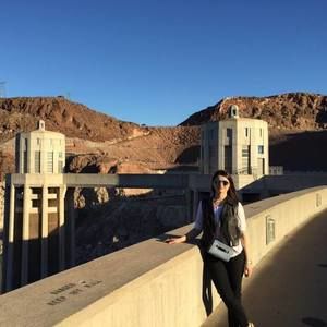 Meet your Posher, Raisa